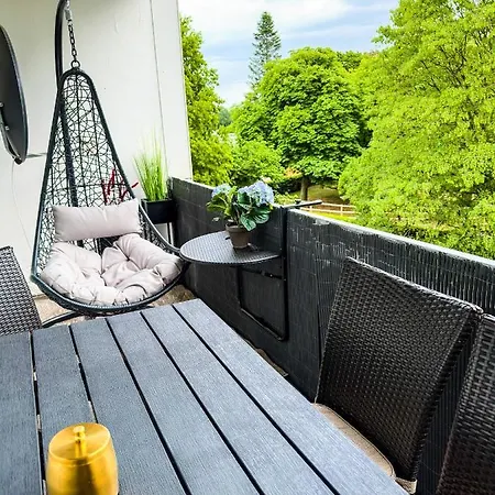 Messewohnung Fuer 5 Gaeste Mit Balkon Und Lift Hannover Esterno foto