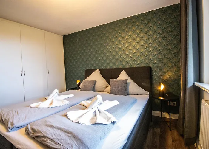 Messewohnung Fuer 5 Gaeste Mit Balkon Und Lift