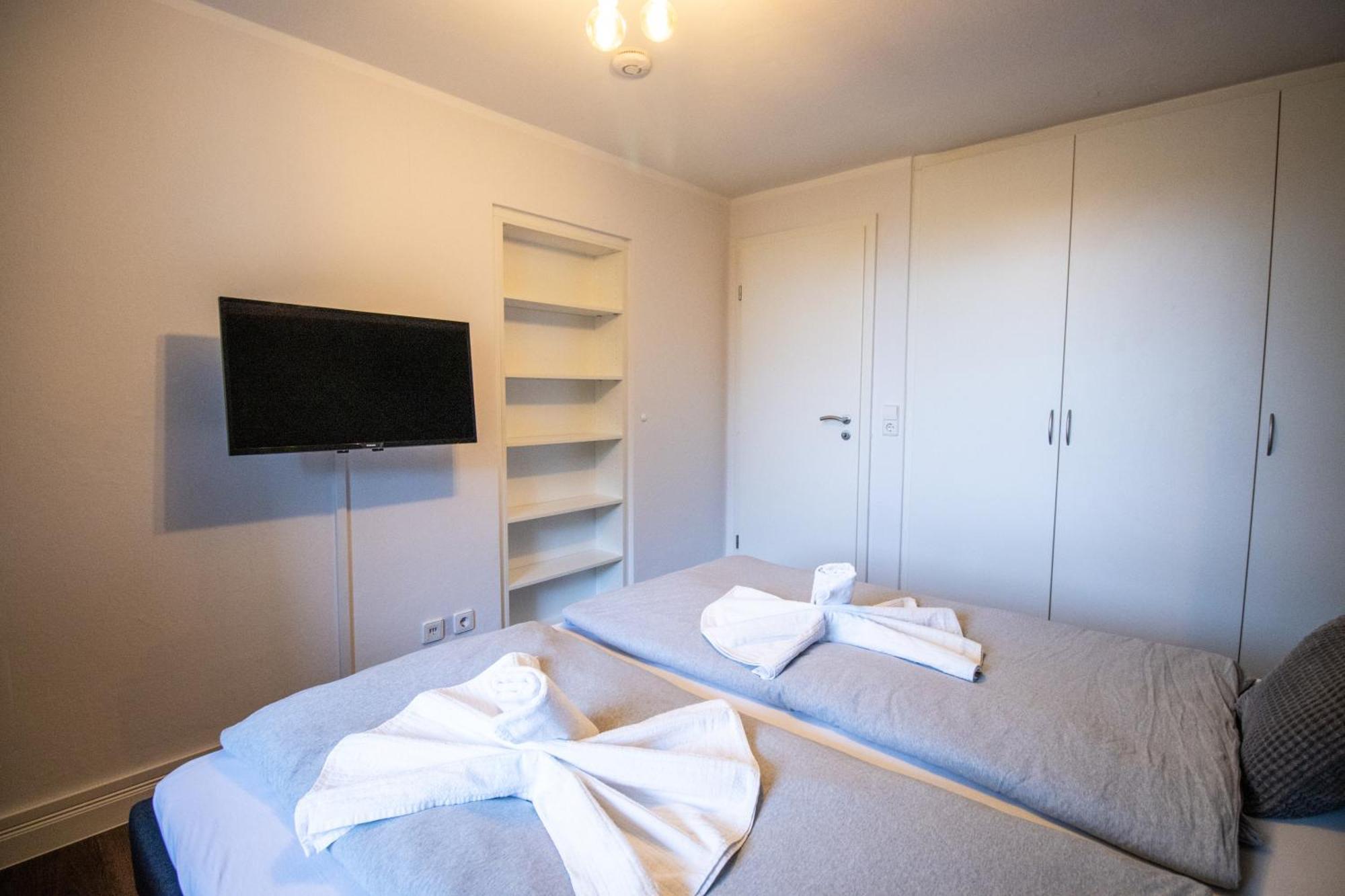 Messewohnung Fuer 5 Gaeste Mit Balkon Und Lift